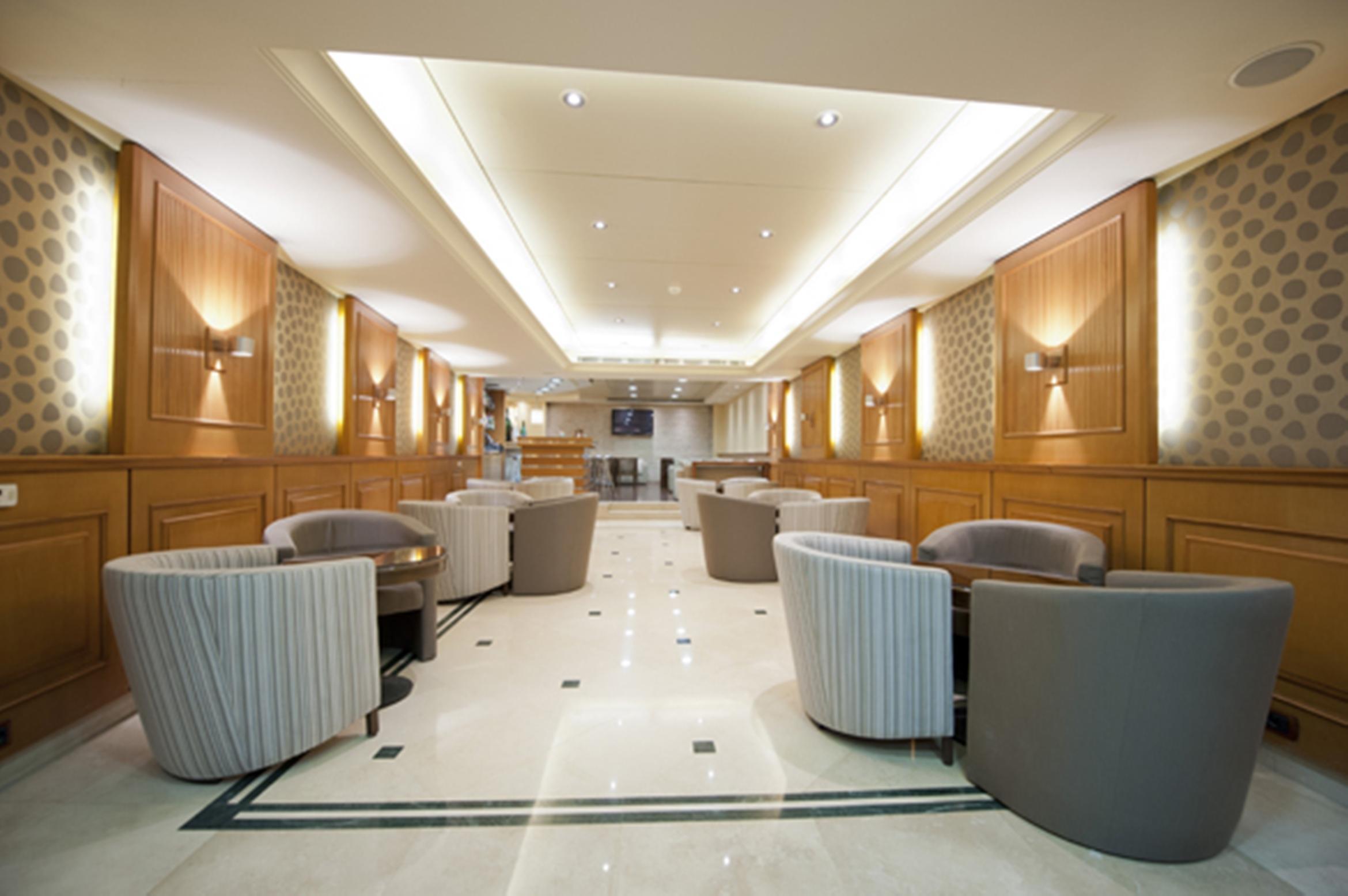 Hotel Cavalier Бейрут Экстерьер фото